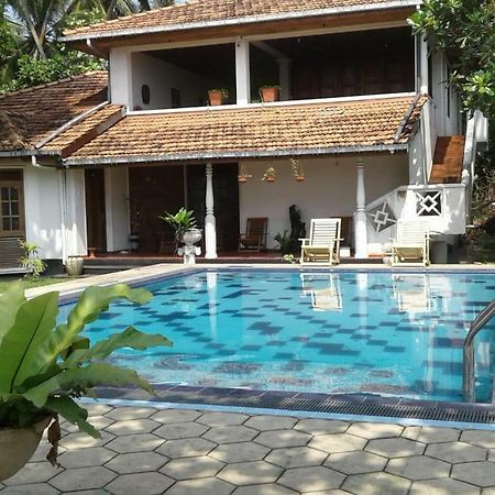 Villa Sea Sprays Хиккадува Экстерьер фото