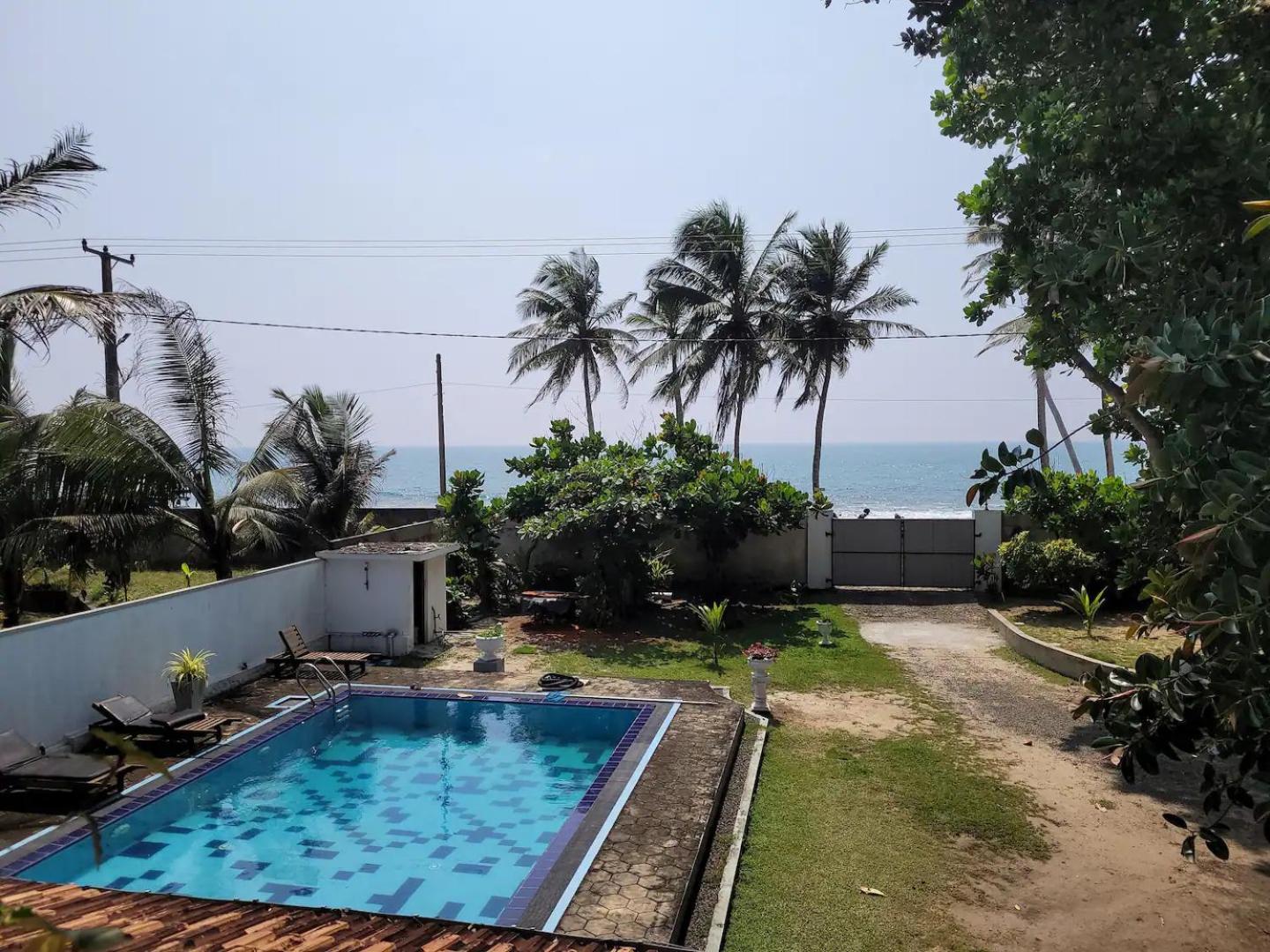Villa Sea Sprays Хиккадува Экстерьер фото