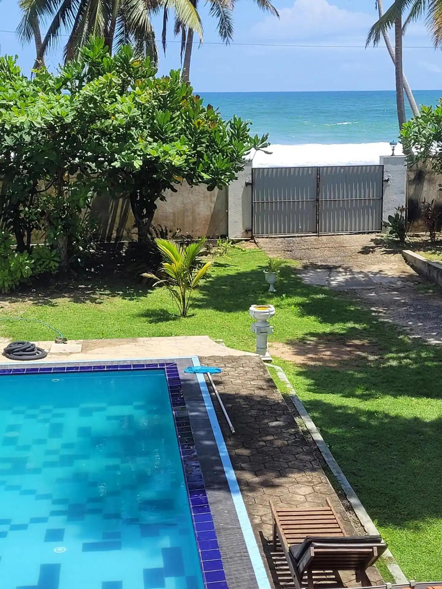 Villa Sea Sprays Хиккадува Экстерьер фото