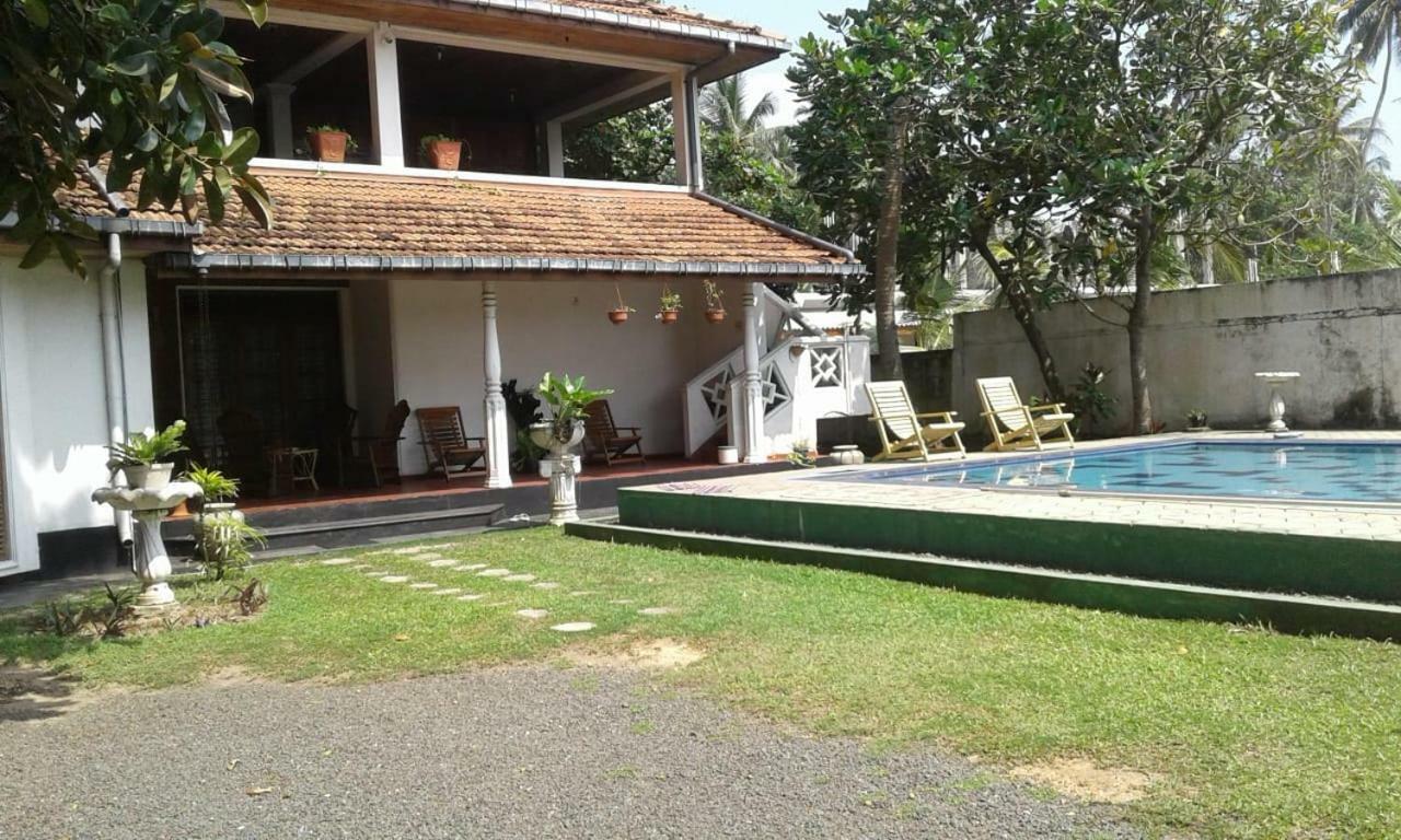 Villa Sea Sprays Хиккадува Экстерьер фото